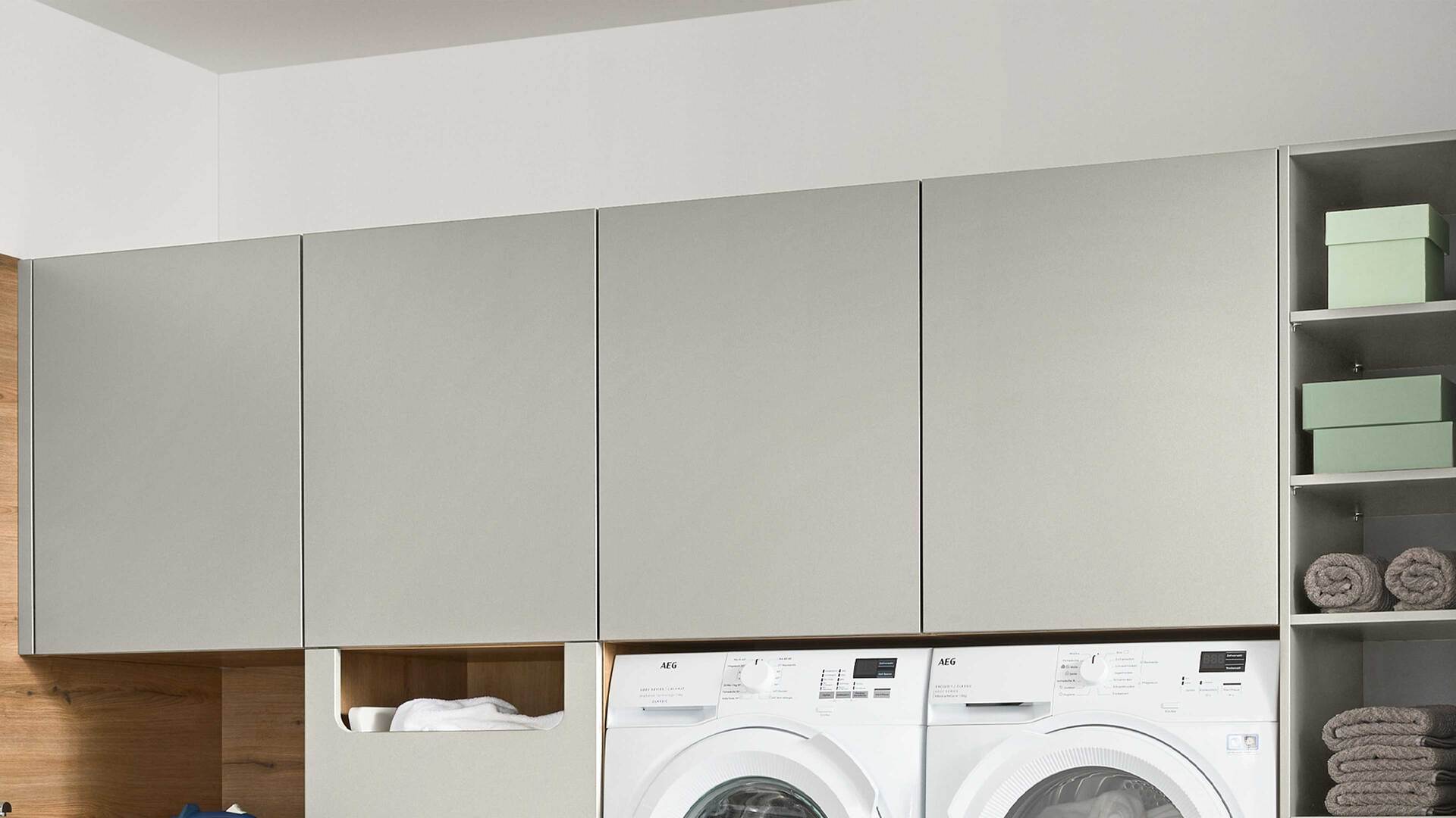 Interliving Küche Serie 3087 - Hauswirtschaftsraumlösung