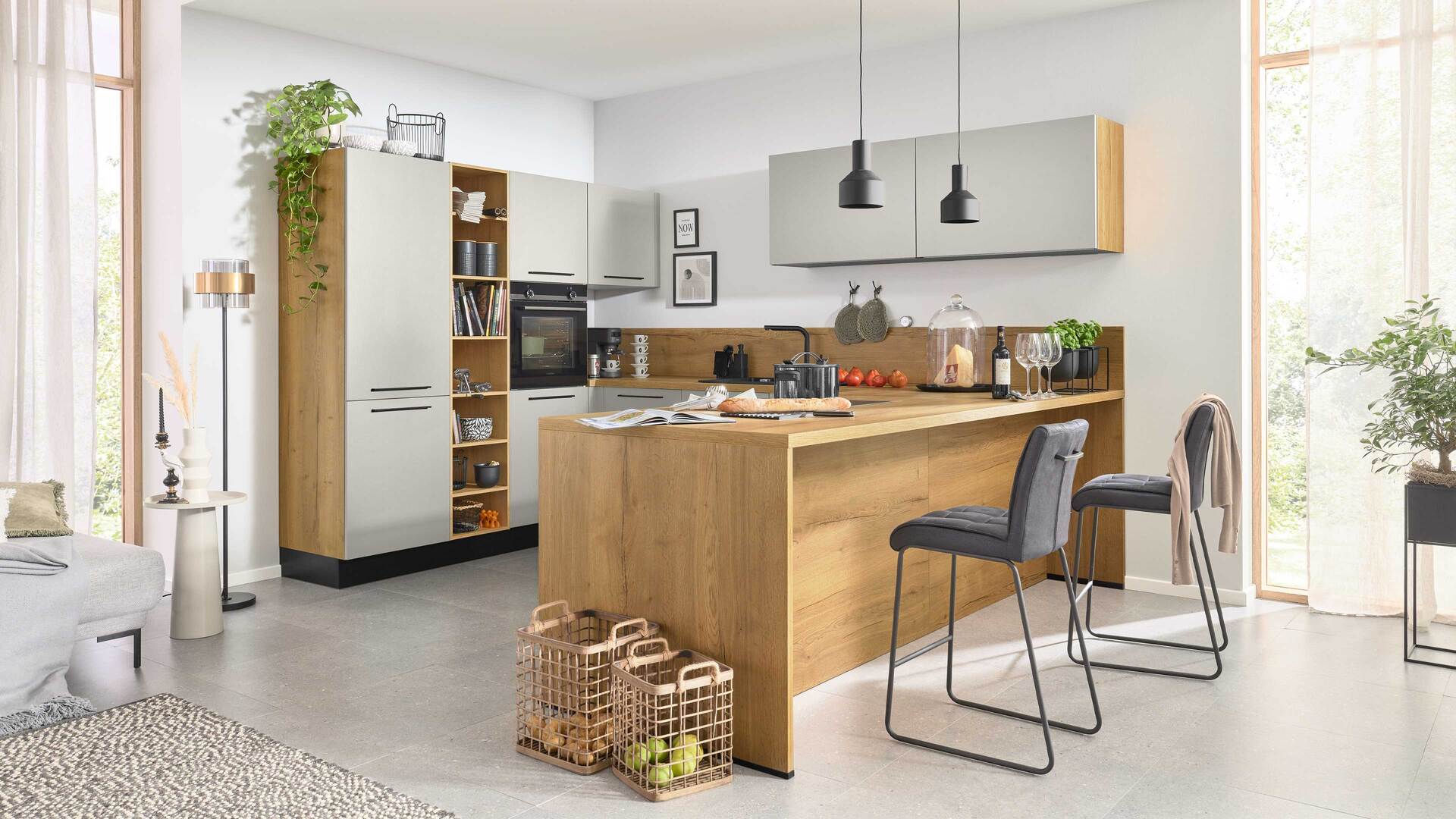 Interliving Küche Serie 3086 mit SIEMENS-Einbaugeräten